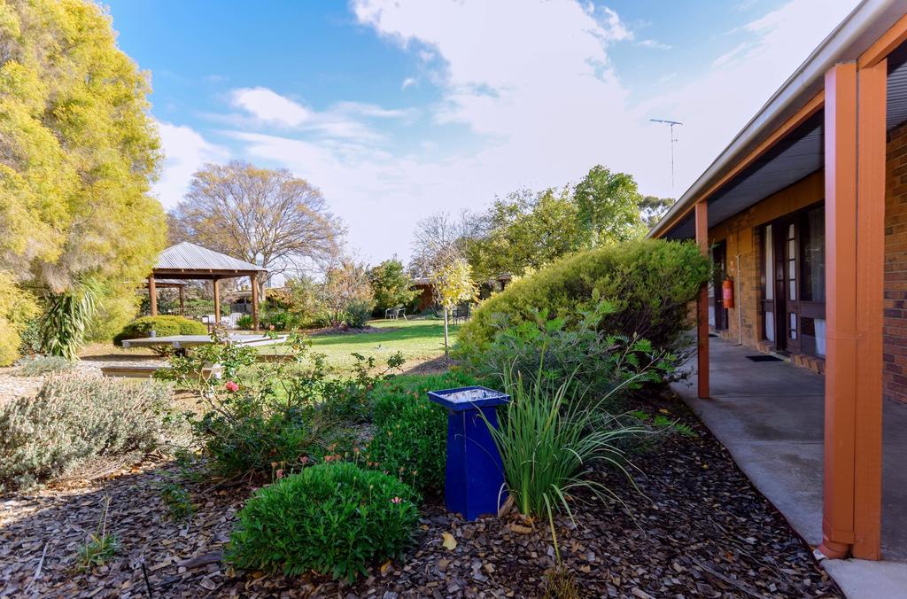 River Country Inn (Adults Only) Moama Esterno foto