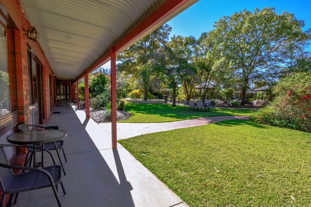 River Country Inn (Adults Only) Moama Esterno foto