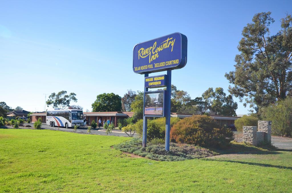 River Country Inn (Adults Only) Moama Esterno foto