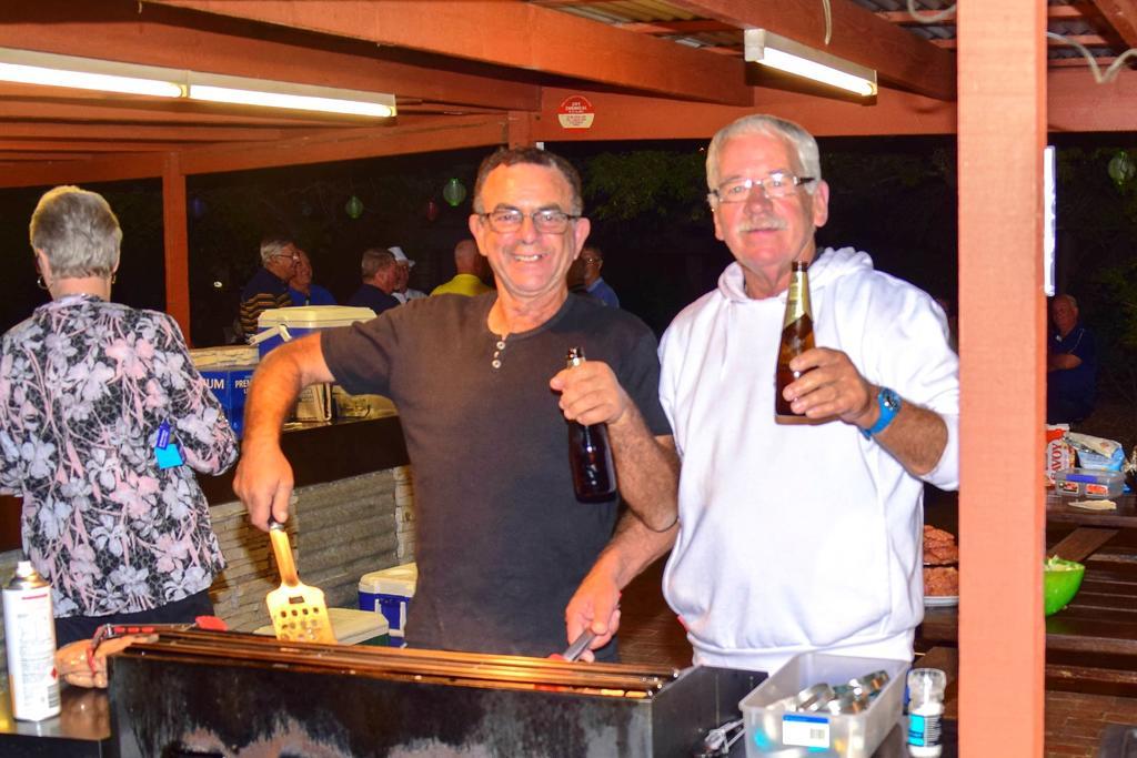 River Country Inn (Adults Only) Moama Esterno foto