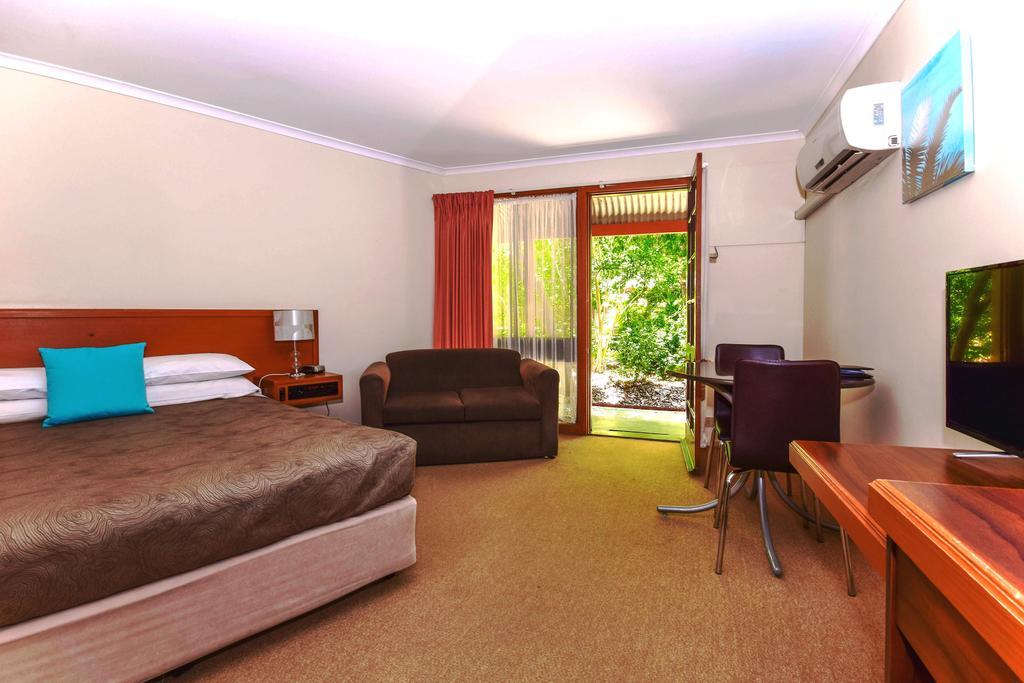 River Country Inn (Adults Only) Moama Esterno foto