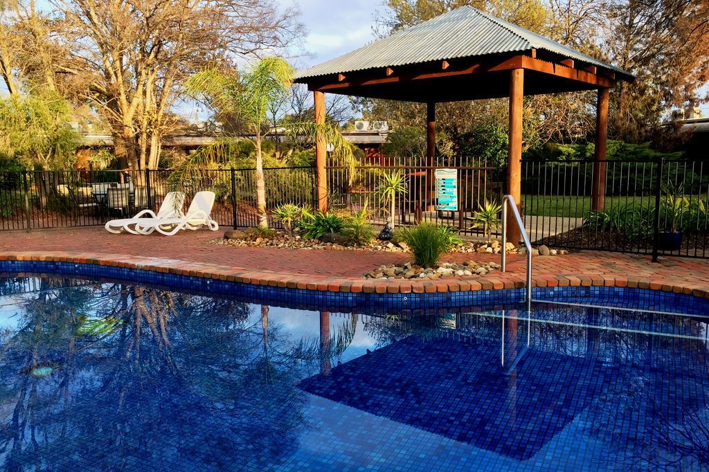 River Country Inn (Adults Only) Moama Esterno foto