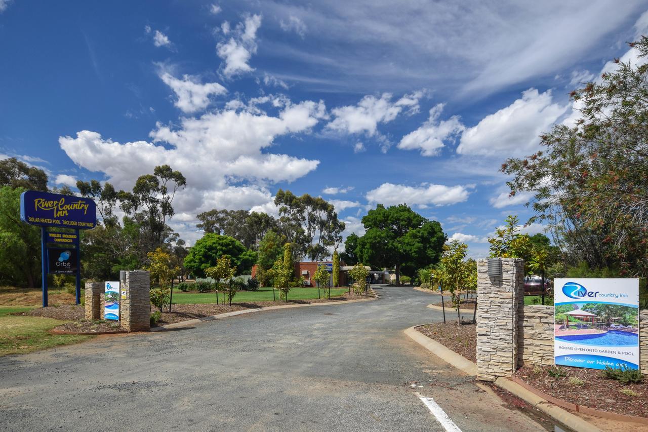 River Country Inn (Adults Only) Moama Esterno foto