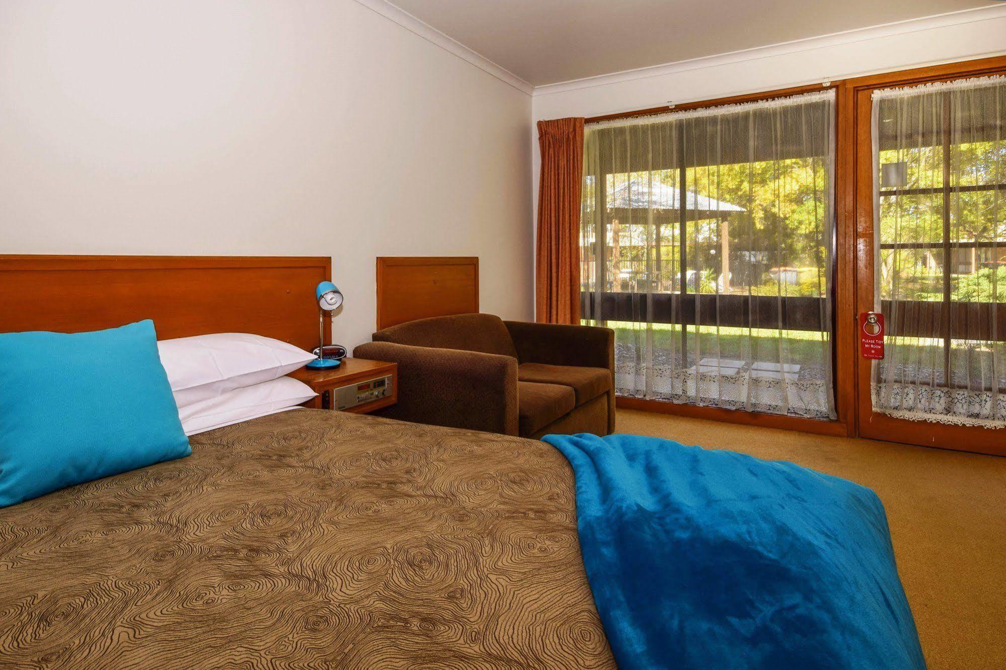 River Country Inn (Adults Only) Moama Esterno foto